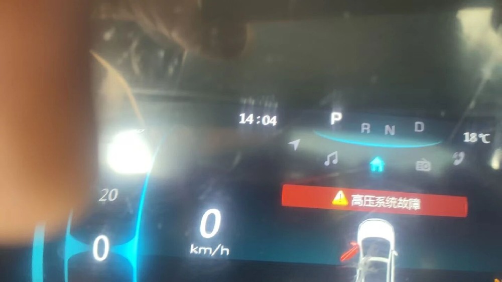 2022款大运远志M1偶发不上电故障诊断与维修