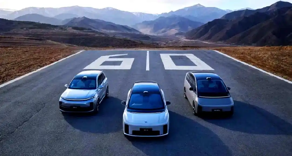 理想星环OS技术架构详解-智能车控 OS